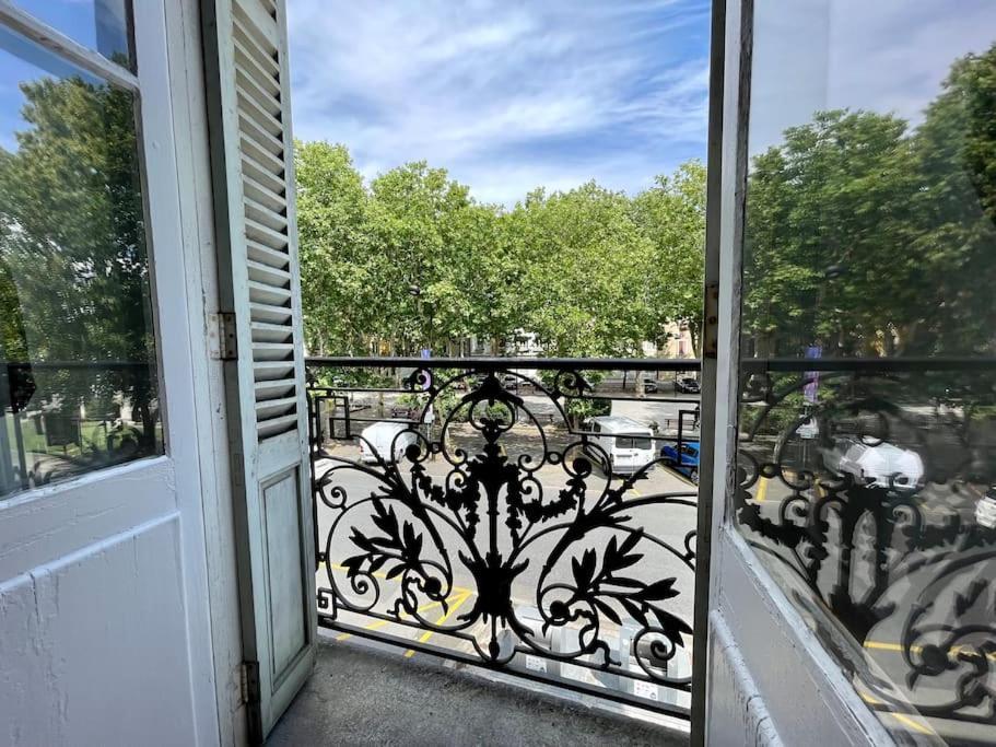 Le Varsovie ※ 4 Balcons Каркассон Экстерьер фото
